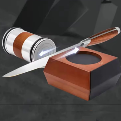 Aiguiseur-couteau-cuisine-deux-angles-20°-15°-fluide-rapide-ni-risque