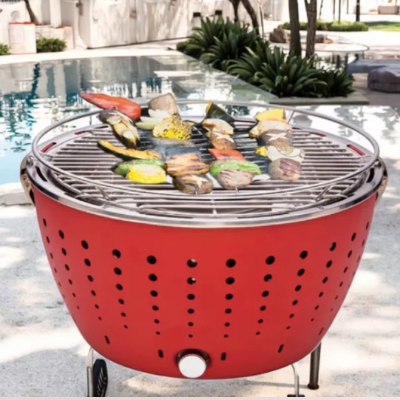 Barbecue-charbon-terrasse-cuisine-escapade-plein-air-camping-car-bateau