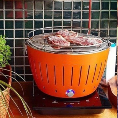 Barbecue-charbon-compact-fonctionnel-se-range-aisément-espaces-restreints-housse-transport 