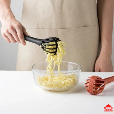 batteur-oeuf-pince-spagetti-cuisine
