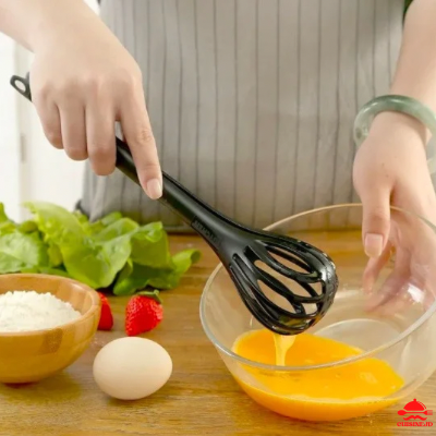 Batteur-a-oeuf-silicone-double-fonction