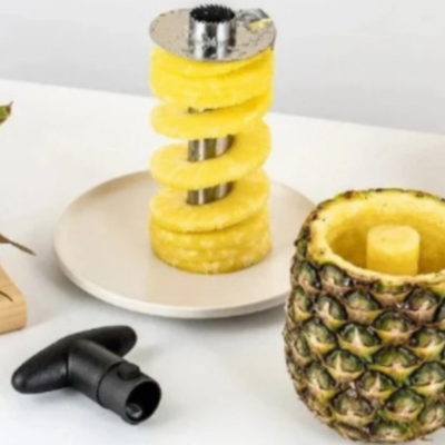 Coupe-ananas-cuisine-facile-raipide-lame-tranchante