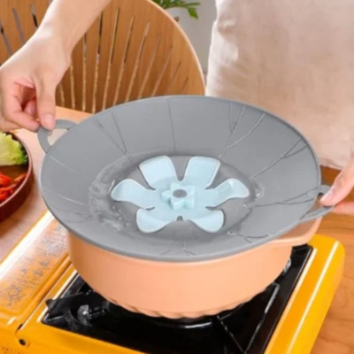 Couvercle-casserole-qualité-alimentaire-gris-anti-débordement