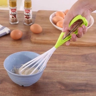 Fouet vert pour cuisiner confortablement en limitant le nombre d’ustensiles