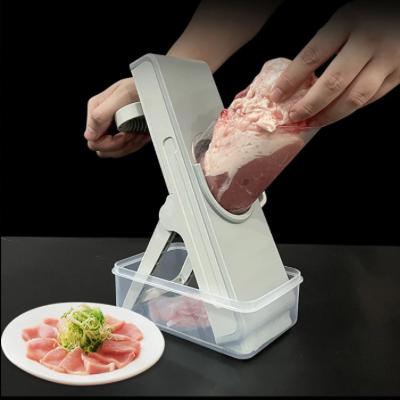 Mandoline-cuisine-découpe-dé-carottes-concombres-pommes-de-terre-courgettes