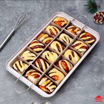 Moule-a-gateau-anti-adhésif-avec-séparateurs-intégrés-parts-régulières-uniformes 