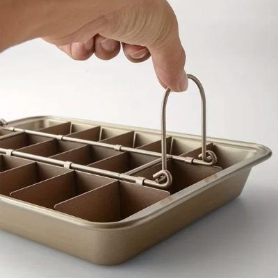 moule-a-gateau-cuisson-parfaite-démoulage-facile-rapide