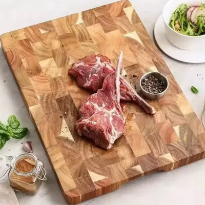 Planche-à-découper-bois-robuste-cuisine-légumes