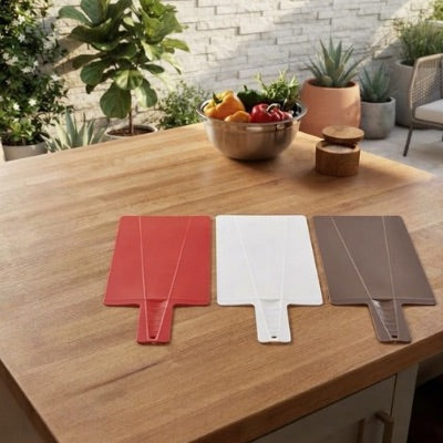 planche a decouper disponible en trois couleurs pour répondre au mieux à vos besoins et faciliter l’organisation de votre espace de travail