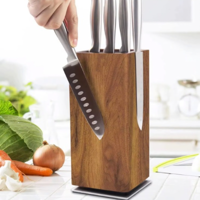 Porte-couteau-contenance-outils-optimisée