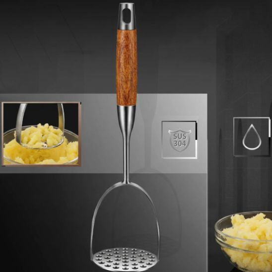 Presse purée acier inoxydable et bois massif robuste conçu pour durer solidité remarquable