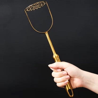 Presse purée grande taille bons ustensiles fiables qui vous accompagnent au quotidien