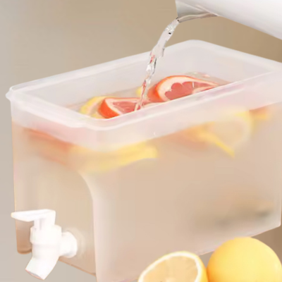 Fontaine-à-boisson-pratique-élégante