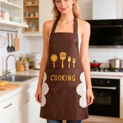 Tablier-de-cuisine-protection-confort-style-multifonctionnel