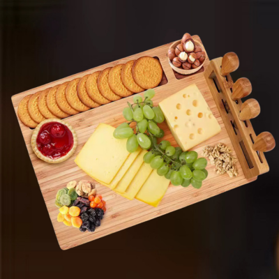 Plateau-fromage-charcuterie-compact-léger-durable 